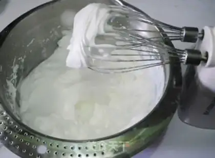 Make Cake roll step 5