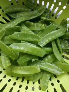 Make Dutch beans step 1