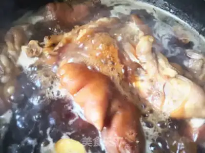 Make Roasted pig hoof step 2