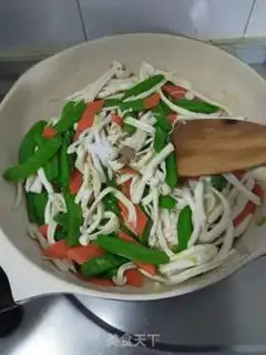 Make Clear the white mushrooms step 12