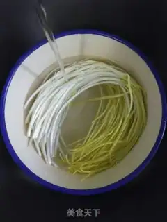 Make Yellow eggs step 3
