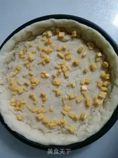 Make Tomato hot dog pizza step 4