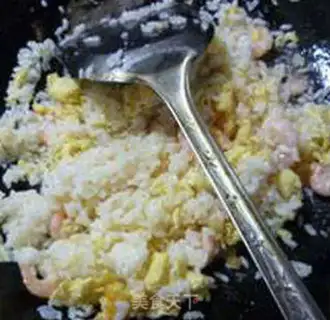 Make Egg shrimp fried rice step 8