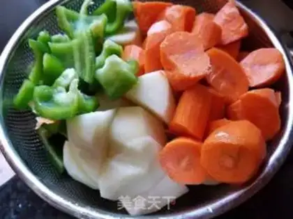Make Curry chicken step 1