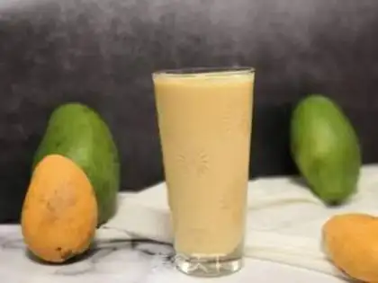 Make Bean mango milkshake step 4