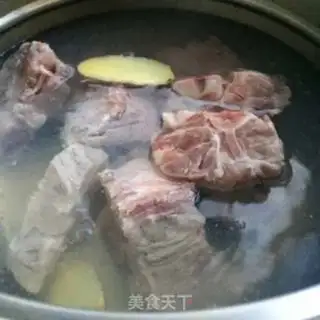 Make Clean up the dragonbone soup step 1