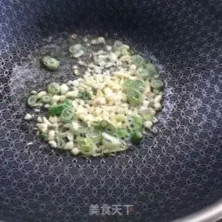 Make Garlic lettuce step 2