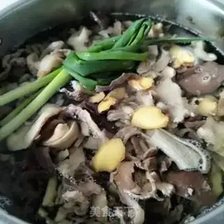 Make Sandpots and goats step 1