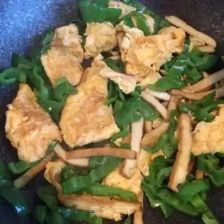 Make Piper dry fried eggs step 7