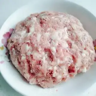 Make Big meatballs step 0
