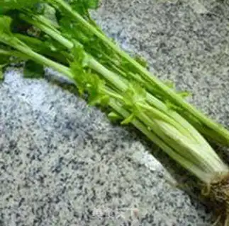 Make Shrimp celery tofu step 2