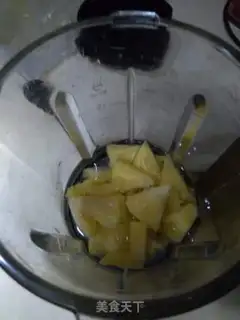 Make Pineapple juice step 3