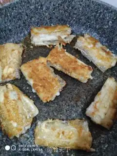Make Red-fried fish step 3