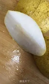 Make Pineapple pear juice step 2