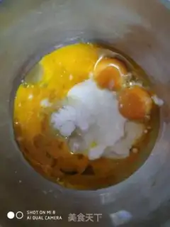 Make Strawberry roll step 0
