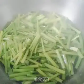 Make Celery and roast beef step 8