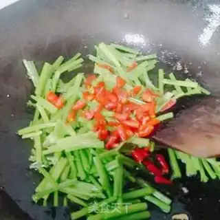 Make Celery and roast beef step 15