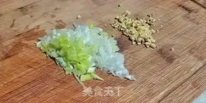 Make Crystal meatballs step 2