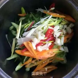 Make Garlic cucumber step 3