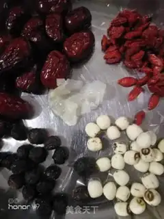 Make Silver Ear soup step 0