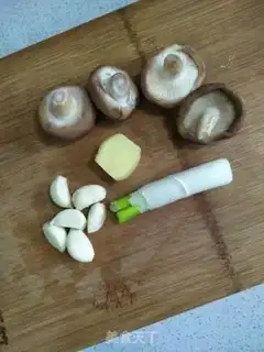 Make Chicken chest mushrooms and broccoli step 7