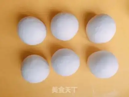 Make The yeast hair bun step 6