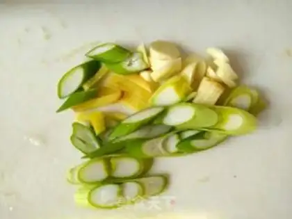 Make Sour sauce step 1