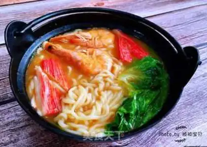 Make Seafood ramen step 6