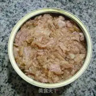 Make A tuna crab stick step 4