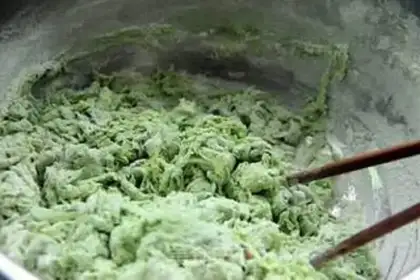 Make Spinach dumplings step 0