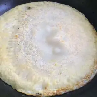 Make Egg sesame pancakes step 4