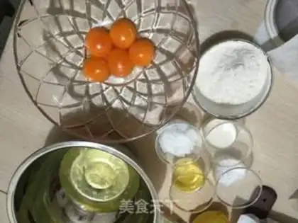 Make Fruitless cake step 1