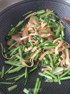 Make A thousand carbs of garlic and gravy step 10