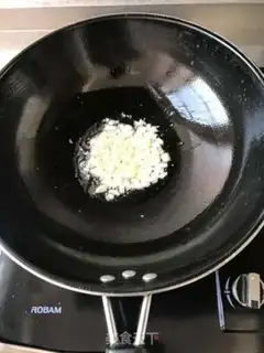 Make Garlic artemisinin pole step 2