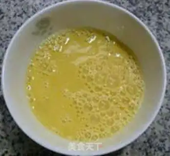 Make Eggs and broccoli step 3