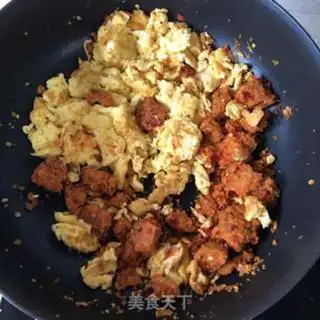 Make Cream pepper fried eggs step 3