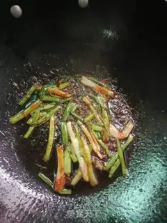 Make Onion noodles step 3