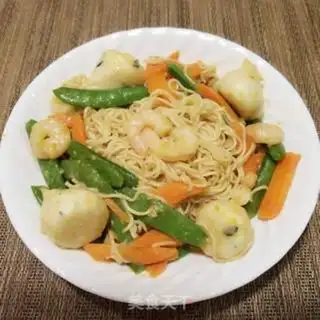 Make Curry noodles step 13