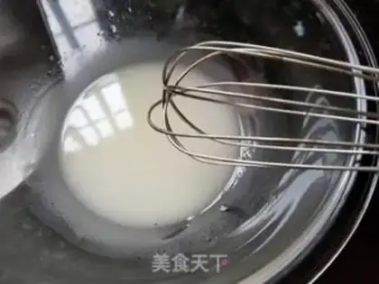 Make Strawberry roll step 0
