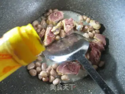 Make Peanut rice for duck legs step 6