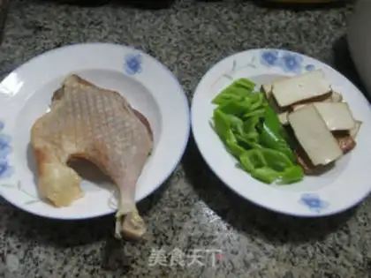 Make Pyramid dry duck legs step 0