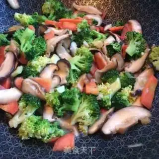 Make Pelican mushrooms orchids step 8