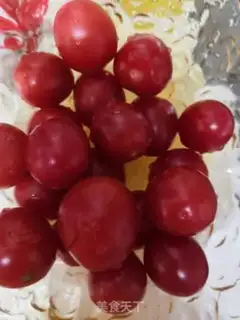 Make Holy Virgin Orange salad step 0
