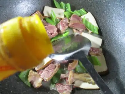 Make Pyramid dry duck legs step 6