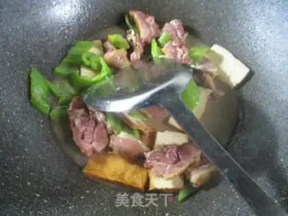 Make Pyramid dry duck legs step 8