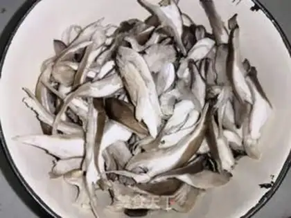 Make Fried mushrooms step 4