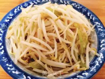 Make Jealous green bean sprouts step 4
