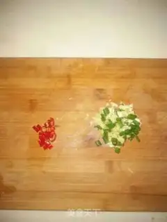 Make A cucumber sprouts fan step 6