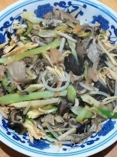 Make The fungus mushrooms step 4