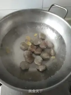 Make Seafood mushroom pastry soup step 5